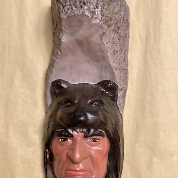 Native American decor - Picture 3 of 4